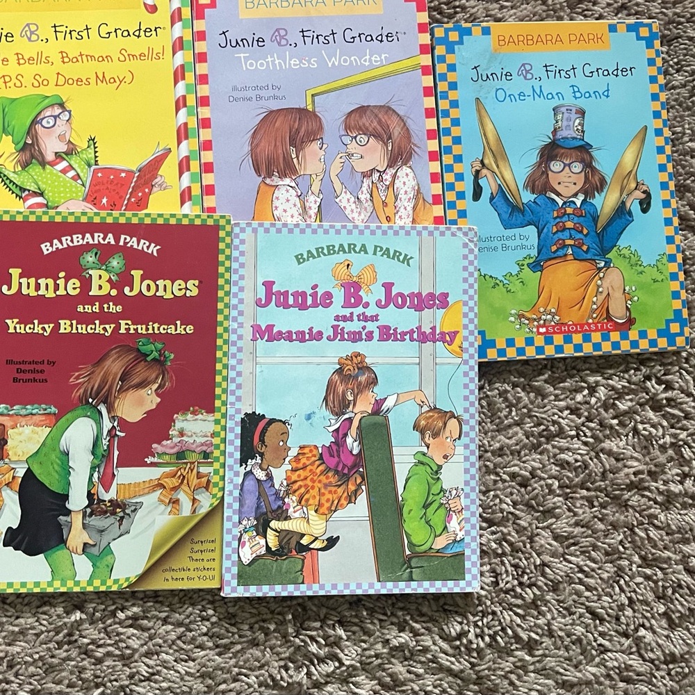 Junie B. Jones Book Set - Colorful Collection